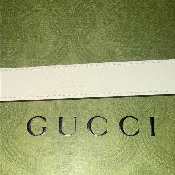 Gucci White Leather Thin Belt - Picture 5 of 9